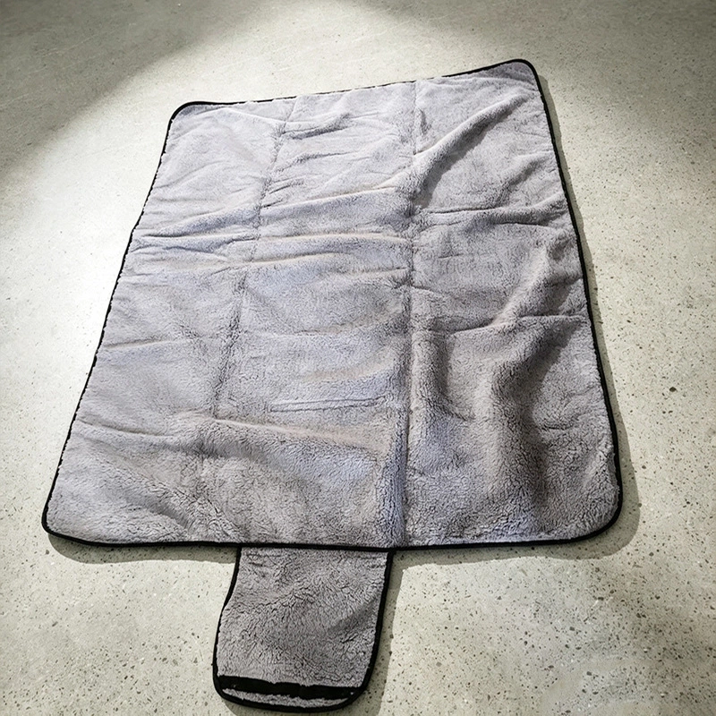 Portable Waterproof Outdoor Blanket, Thick Sherpa Lined Travel Blanket for Camping & Car Use