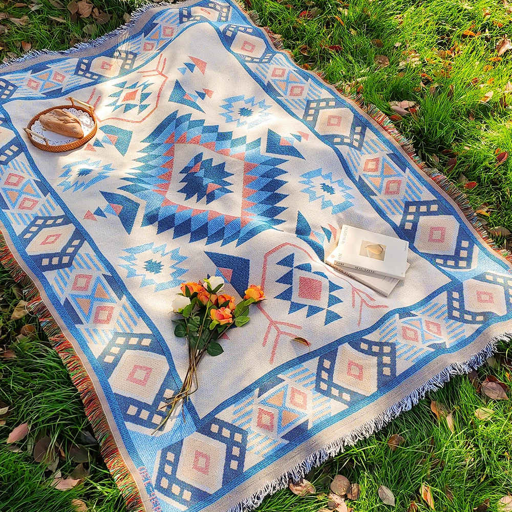 Bohemian Tassel Picnic Blanket, Boho Geometric Woven Throw Blanket for Outdoor Camping, Beach, Sofa Decor